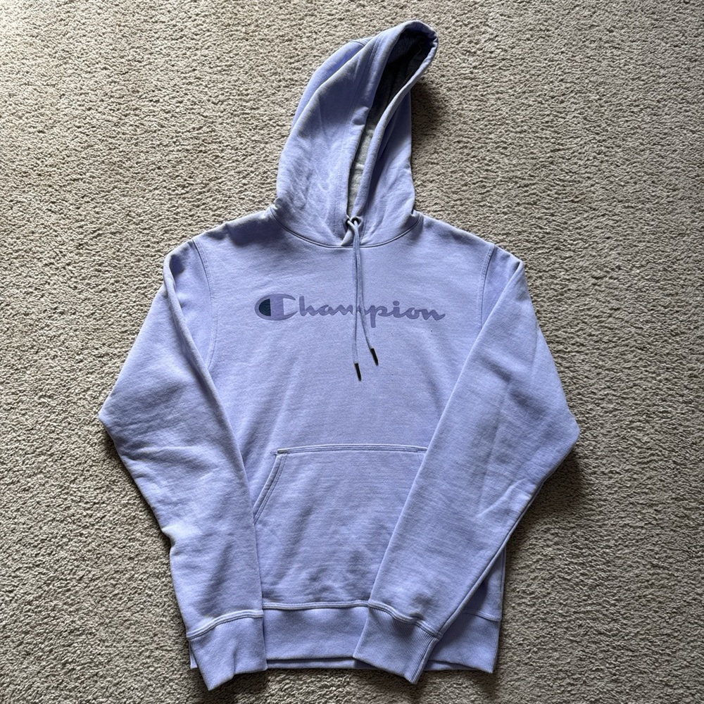 Champion Purple Sweater with Ribbed Cuffs and Relaxed Fit